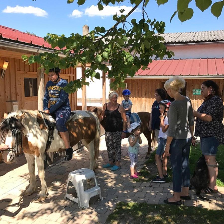 Ferienhaus Spielburg Altötting Eksteriør bilde
