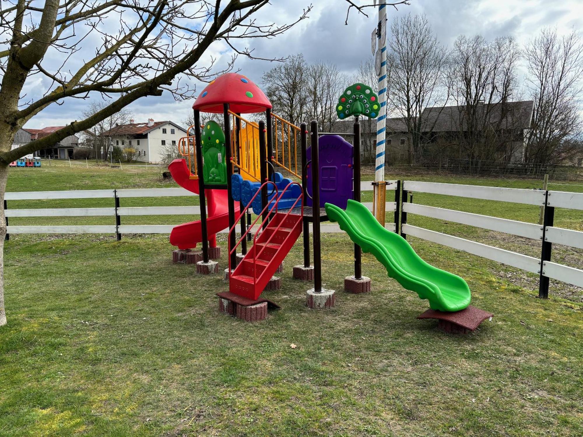 Ferienhaus Spielburg Altötting Eksteriør bilde