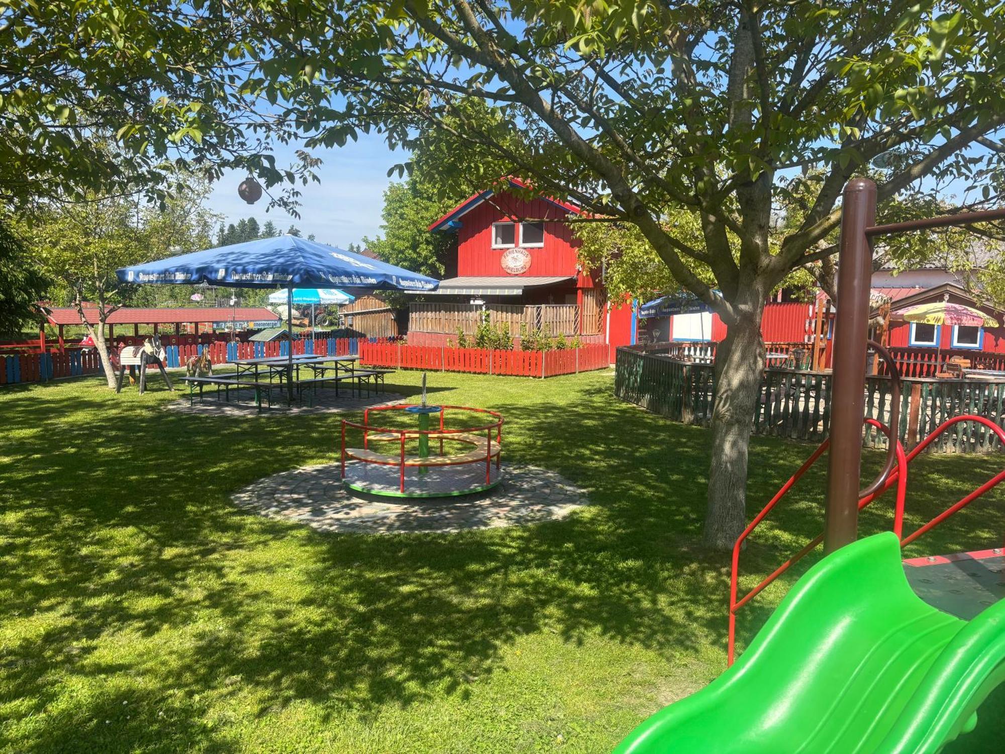 Ferienhaus Spielburg Altötting Eksteriør bilde