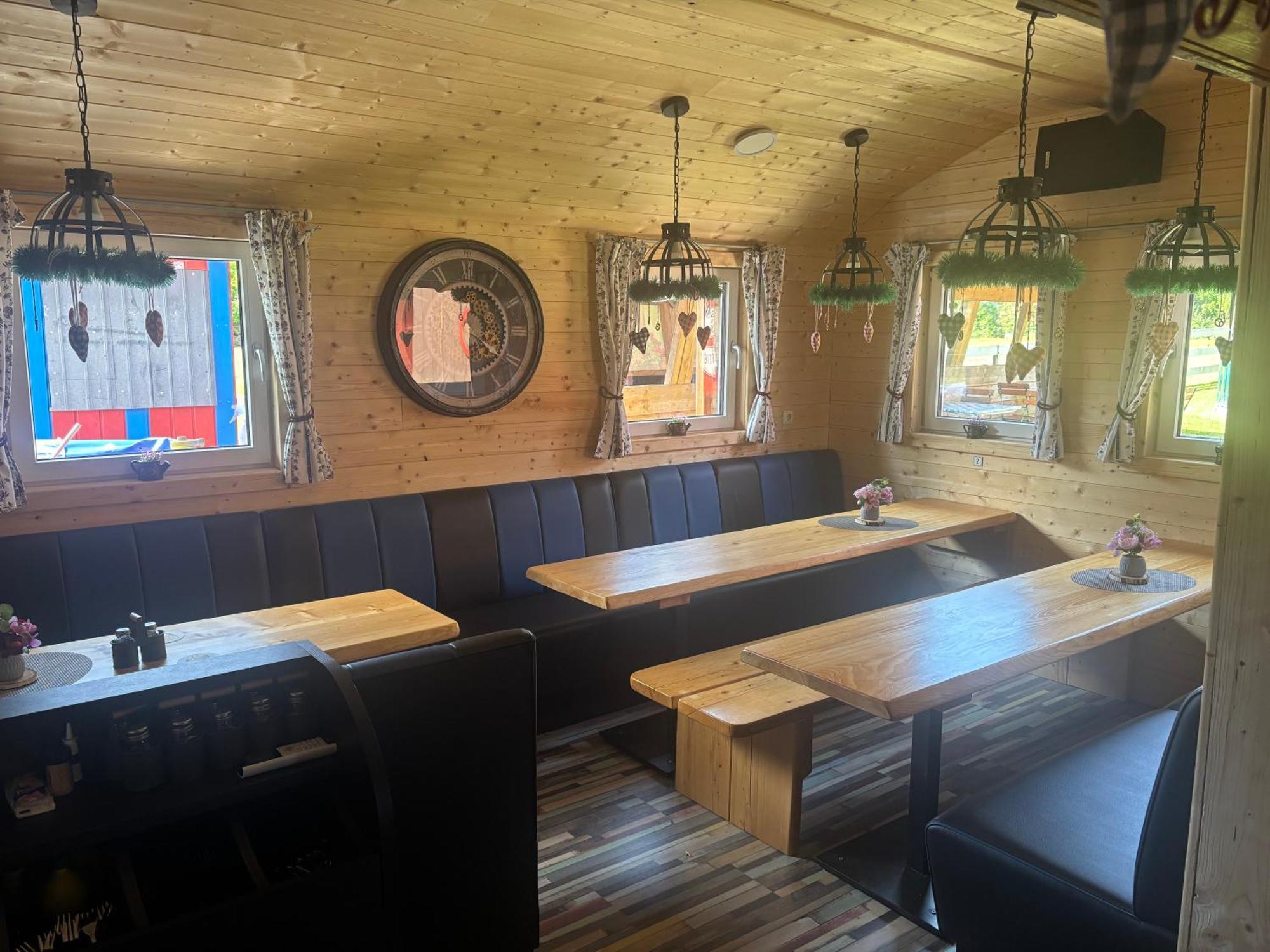 Ferienhaus Spielburg Altötting Eksteriør bilde